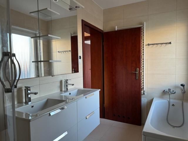 dom wolnostojący Siechnice, ul. Piastów Śląskich. Zdjęcie 9