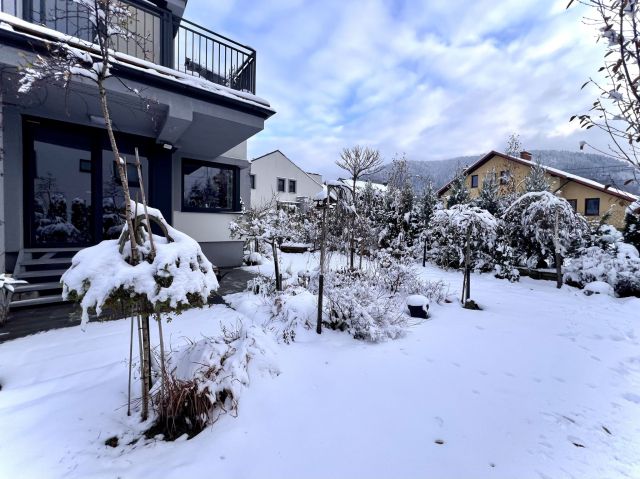 Mieszkanie 3-pokojowe Bielsko-Biała Lipnik. Zdjęcie 2