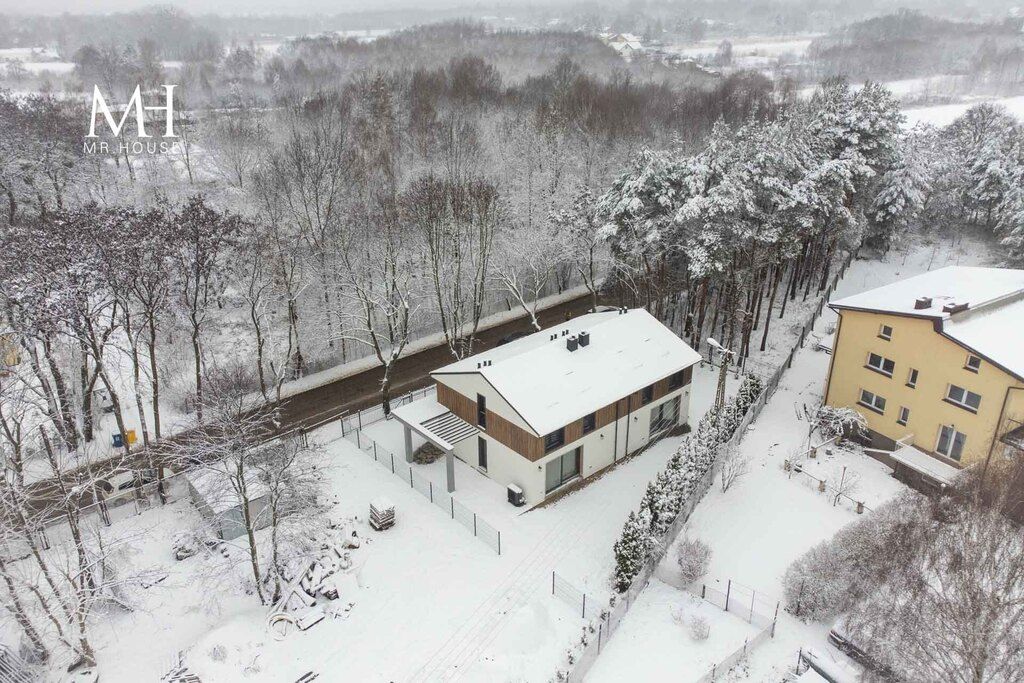 bliźniak, 6 pokoi Łódź. Zdjęcie 9