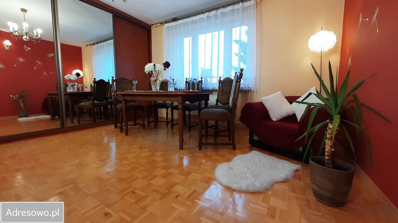 dom wolnostojący, 5 pokoi Mława Centrum, ul. Padlewskiego. Zdjęcie 4