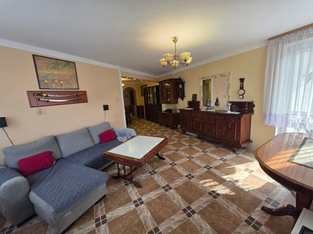 Mieszkanie 4-pokojowe Toruń Mokre, ul. Joachima Lelewela. Zdjęcie 1