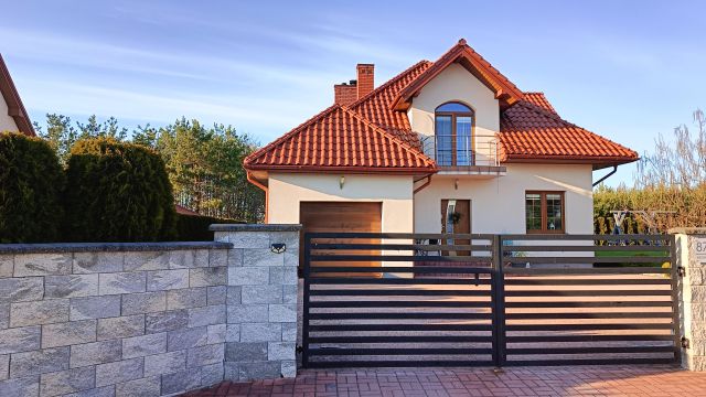 dom wolnostojący, 5 pokoi Michałów, Michałów. Zdjęcie 1