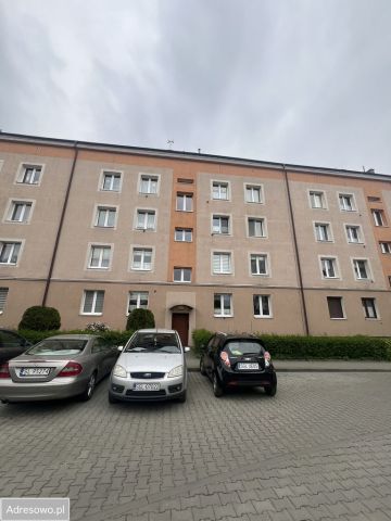 Mieszkanie 3-pokojowe Pyskowice, ul. Wojska Polskiego. Zdjęcie 1