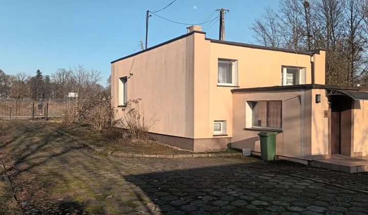 dom wolnostojący Nawra