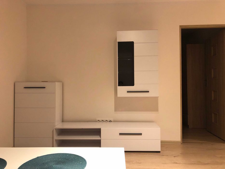 Mieszkanie 3-pokojowe Jelenia Góra Centrum. Zdjęcie 3