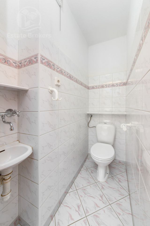 dom wolnostojący, 6 pokoi Trzebnica, ul. Oleśnicka. Zdjęcie 13