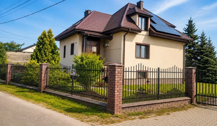 dom wolnostojący, 7 pokoi Błonie