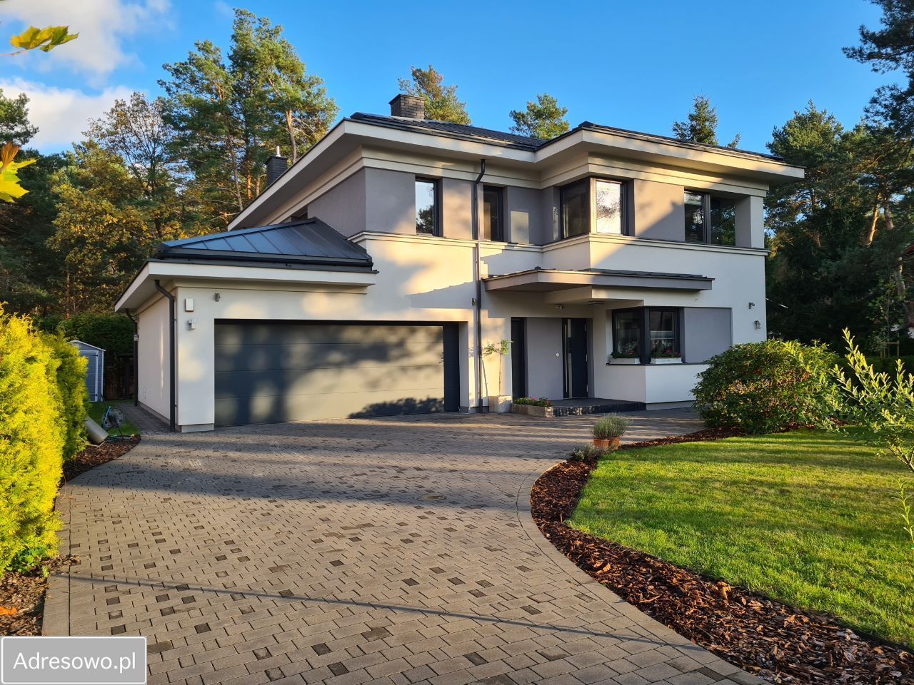 dom wolnostojący, 5 pokoi Warszawa Wawer. Zdjęcie 1