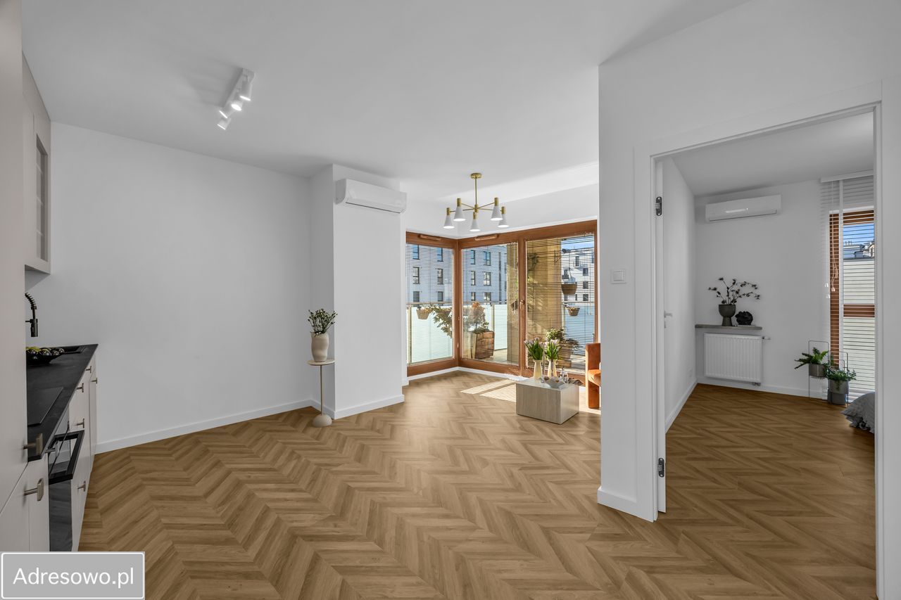 Mieszkanie 3-pokojowe Warszawa Bemowo, ul. Powstańców Śląskich. Zdjęcie 1