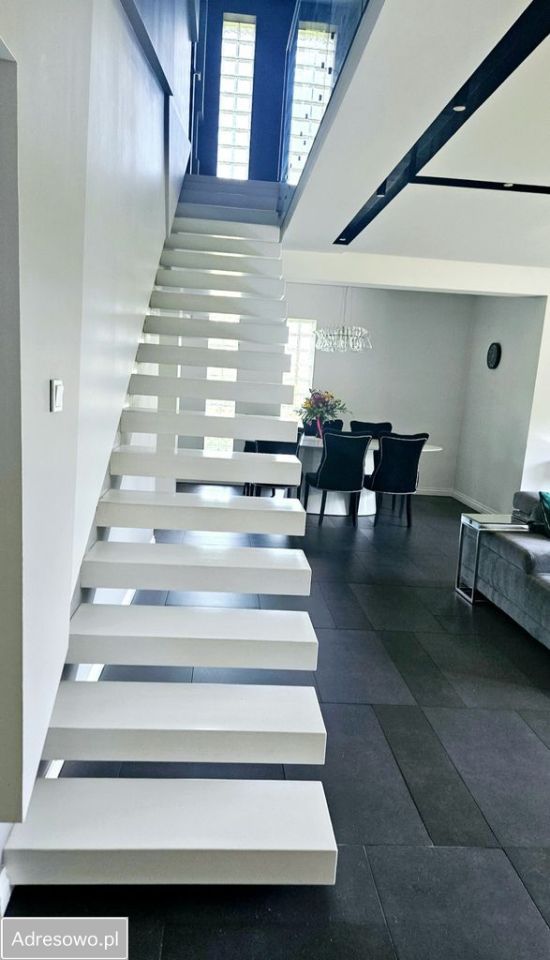 dom wolnostojący, 5 pokoi Koziegłowy. Zdjęcie 4