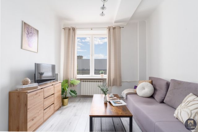 Mieszkanie 1-pokojowe Warszawa Wola, ul. Chmielna. Zdjęcie 1