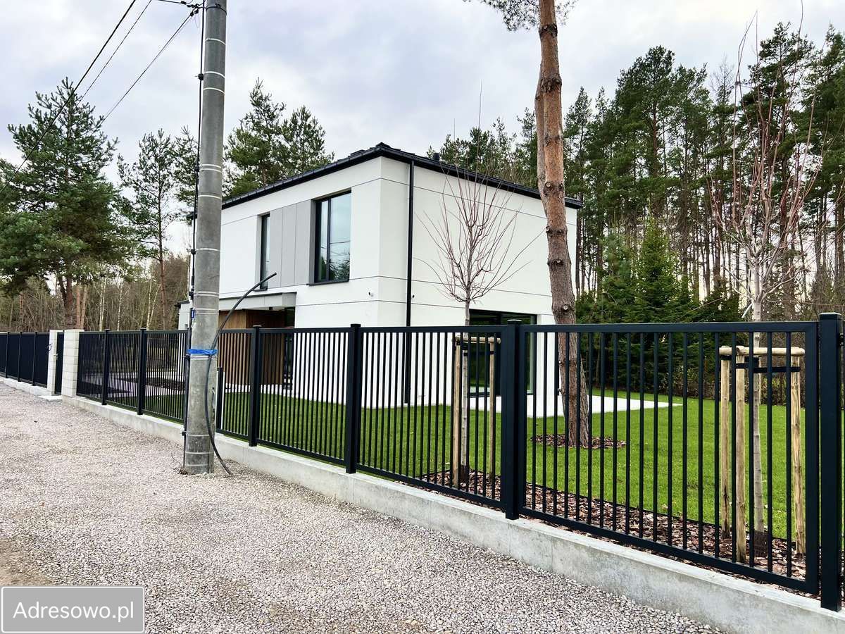 dom wolnostojący, 5 pokoi Wiązowna Kościelna, ul. Duchnowska. Zdjęcie 9