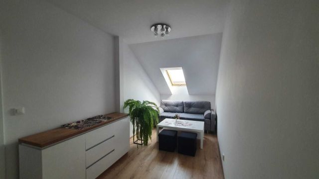 Mieszkanie 3-pokojowe Marki, ul. Rysia. Zdjęcie 1