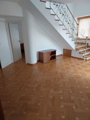 Mieszkanie 4-pokojowe Warszawa Kabaty. Zdjęcie 1