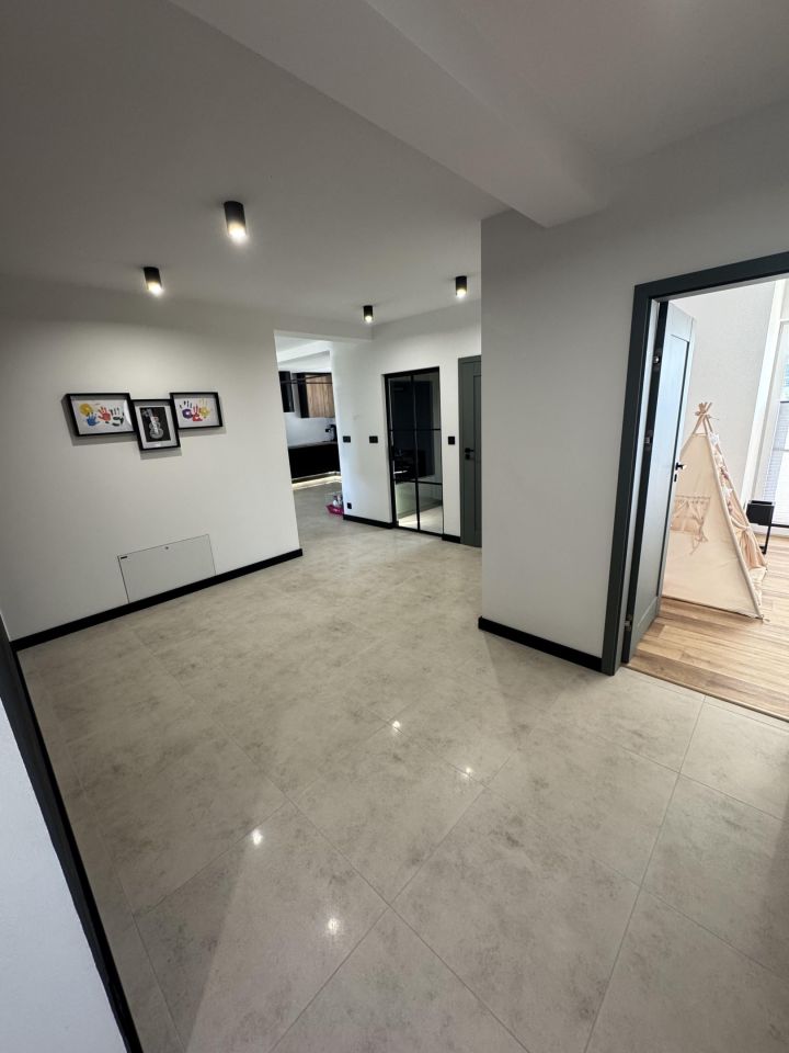 dom wolnostojący, 3 pokoje Komorów. Zdjęcie 17