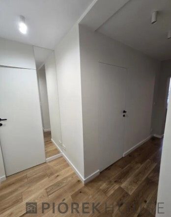 Mieszkanie 3-pokojowe Warszawa Wola, ul. Żelazna. Zdjęcie 3