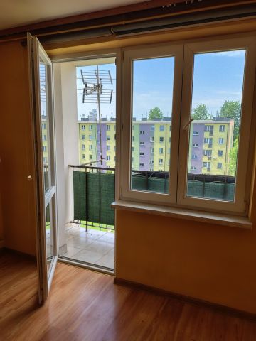 Mieszkanie 2-pokojowe Oświęcim, ul. Wiktora Bałandy. Zdjęcie 1