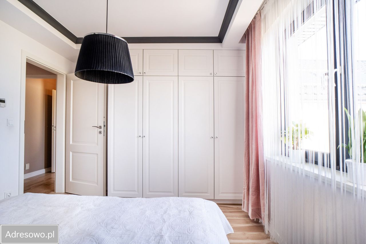 dom wolnostojący, 4 pokoje Krasienin-Kolonia. Zdjęcie 2