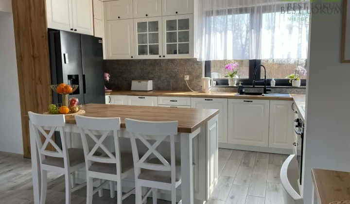 dom wolnostojący, 4 pokoje Chęciny Sitkówka