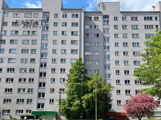 Mieszkanie 3-pokojowe Warszawa, ul. Tadeusza Krępowieckiego. Zdjęcie 1