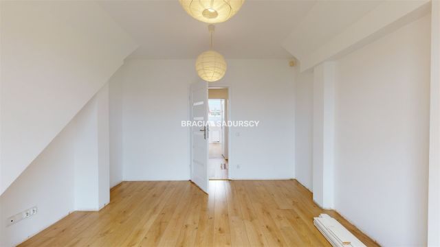 dom wolnostojący, 5 pokoi Cianowice, ul. Stawowa. Zdjęcie 12