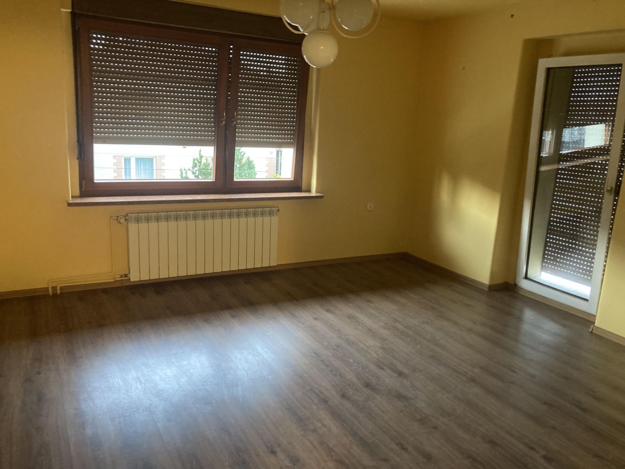 dom wolnostojący, 6 pokoi Lubliniec Centrum, ul. ks. kard. Stefana Wyszyńskiego. Zdjęcie 10