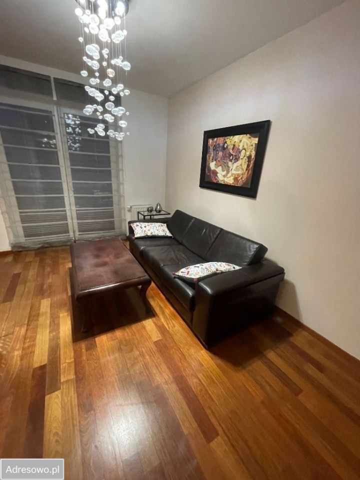 Mieszkanie 3-pokojowe Kraków Czyżyny, al. Jana Pawła II. Zdjęcie 1