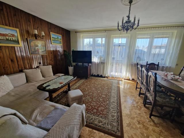 bliźniak, 5 pokoi Kobyłka Mareta. Zdjęcie 11