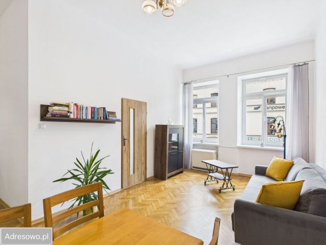 Mieszkanie 4-pokojowe Lublin Śródmieście, ul. Krakowskie Przedmieście. Zdjęcie 1