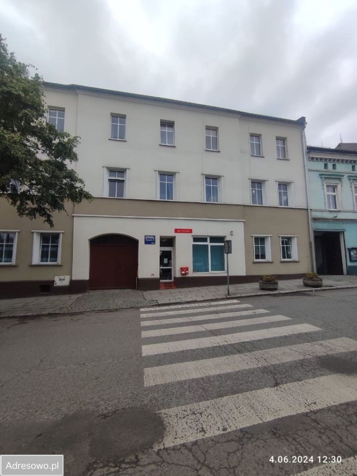 Lokal Baborów, rynek Rynek. Zdjęcie 2