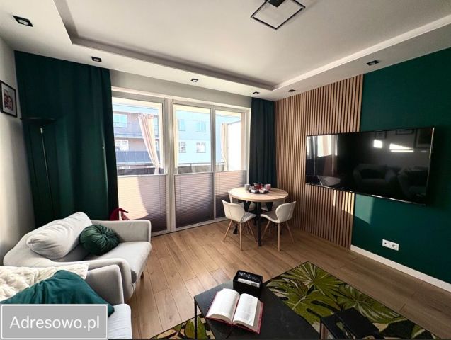 Mieszkanie 4-pokojowe Warszawa Białołęka, ul. Myśliborska. Zdjęcie 1