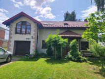 dom wolnostojący, 4 pokoje Rożdżały