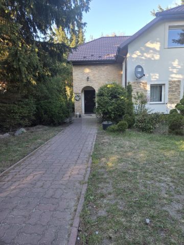 dom wolnostojący, 4 pokoje Radonie. Zdjęcie 7