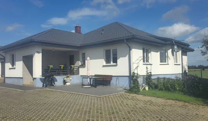dom wolnostojący Świedziebnia