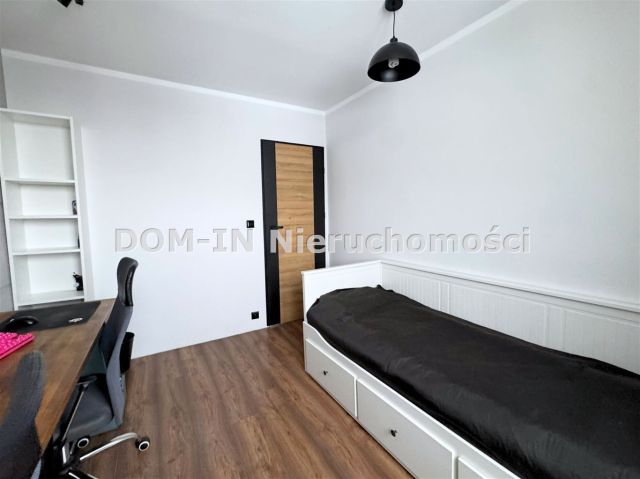 Mieszkanie 4-pokojowe Jastrzębie-Zdrój, ul. Poznańska. Zdjęcie 16