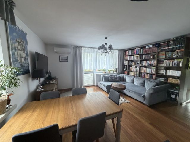 Mieszkanie 3-pokojowe Warszawa Sadyba, ul. Jaszowiecka. Zdjęcie 1