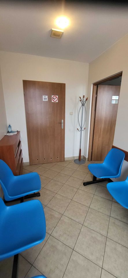 Lokal Ostrów Wielkopolski, ul. Ignacego Jana Paderewskiego. Zdjęcie 2