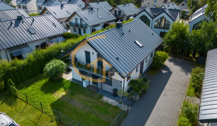 bliźniak, 3 pokoje Jastrzębia Góra, ul. Kuracyjna