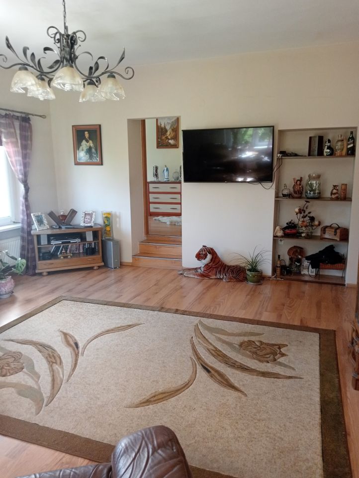 dom wolnostojący, 14 pokoi Buśnia. Zdjęcie 14