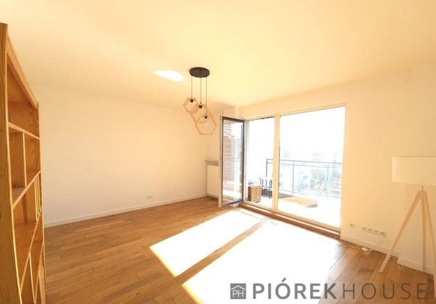 Mieszkanie 3-pokojowe Warszawa Praga-Południe, ul. Jugosłowiańska. Zdjęcie 3