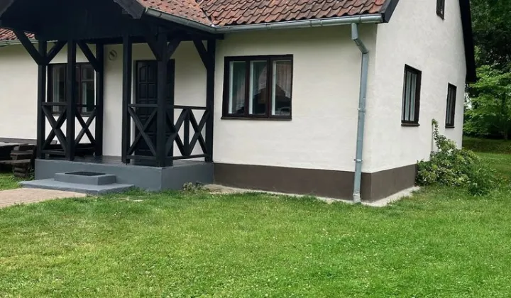 dom wolnostojący, 3 pokoje Zielenica