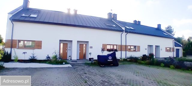 dom szeregowy, 4 pokoje Bojano, ul. Złocista. Zdjęcie 1