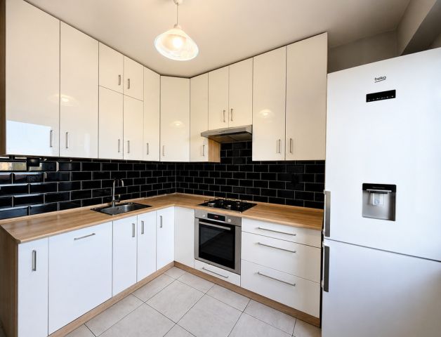 Mieszkanie 5-pokojowe Rzeszów, al. prof. Adama Krzyżanowskiego. Zdjęcie 1