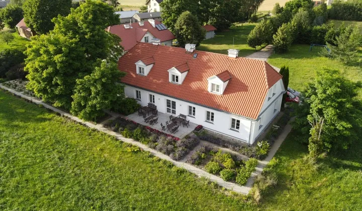 dom wolnostojący, 20 pokoi Łosie-Dołęgi