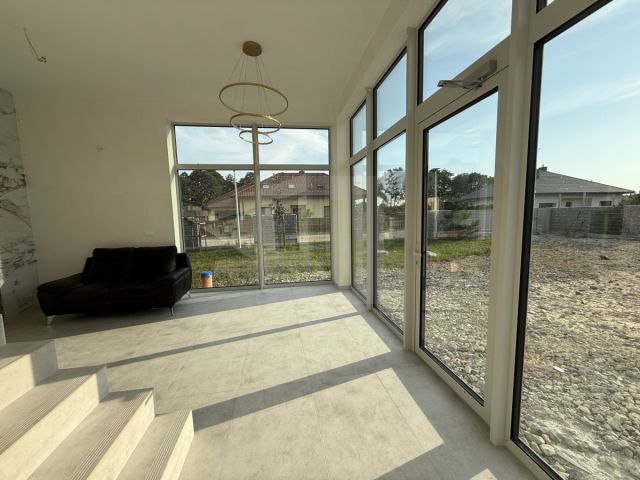 Lokal Warszawa, ul. Kobiałka. Zdjęcie 10