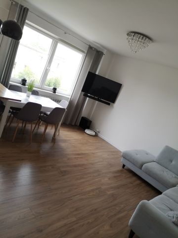 Mieszkanie 3-pokojowe Bełchatów, os. Dolnośląskie. Zdjęcie 1