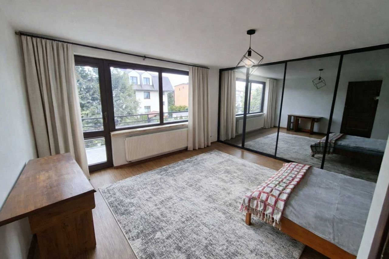 Mieszkanie 4-pokojowe Nowy Sącz Święta Helena, ul. Urocza. Zdjęcie 4