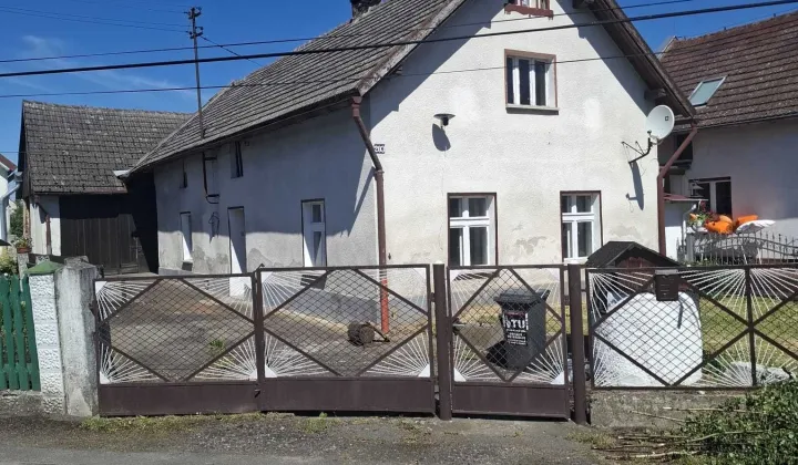 dom wolnostojący Przechód