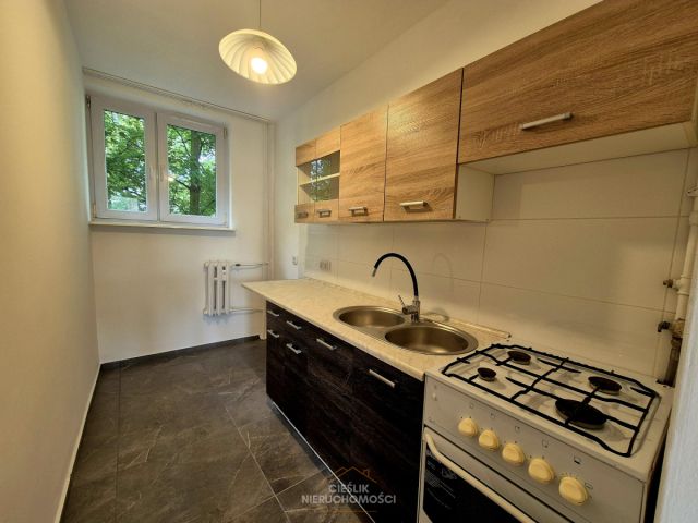 Mieszkanie 2-pokojowe Dąbrowa Górnicza Reden , ul. Janusza Korczaka. Zdjęcie 2