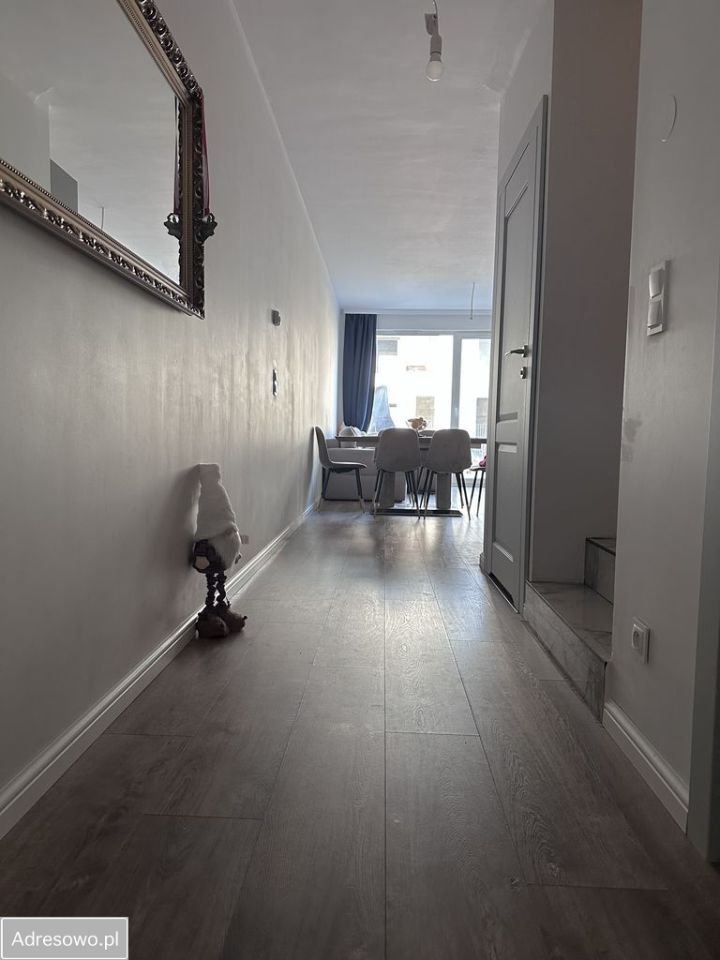 dom szeregowy, 6 pokoi Rumia. Zdjęcie 6